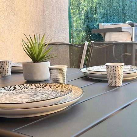 Charmante Villa Patio Avec Terrasse : Proche Plages Et Centre, Ideale Pour 4 Personnes - Fr-1-239-789 Capbreton Zewnętrze zdjęcie